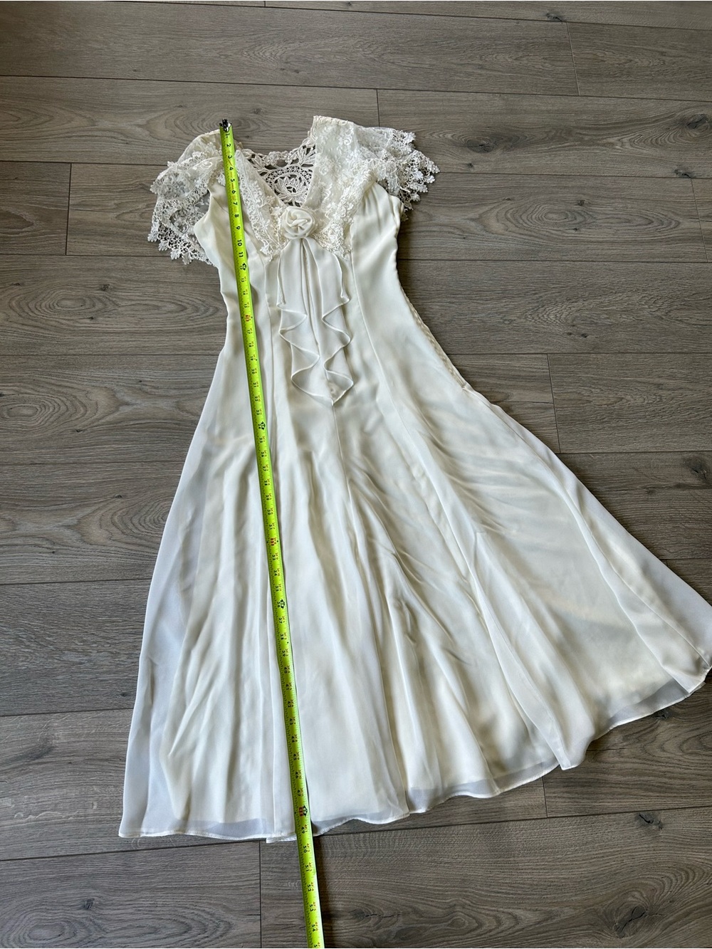 Vintage Jessica McClintock 1980s Cottagecore Lace & Rosette Detail Dress Sz 3/4 - Picture 9 of 10